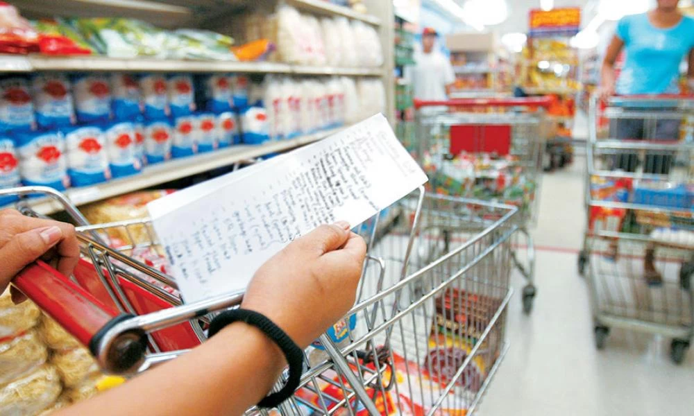 Ευρωπαϊκή έρευνα: Οι Έλληνες καταναλωτές στην πιο δεινή θέση